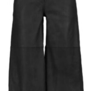 NWT 🖤 Walter Baker leather culottes New